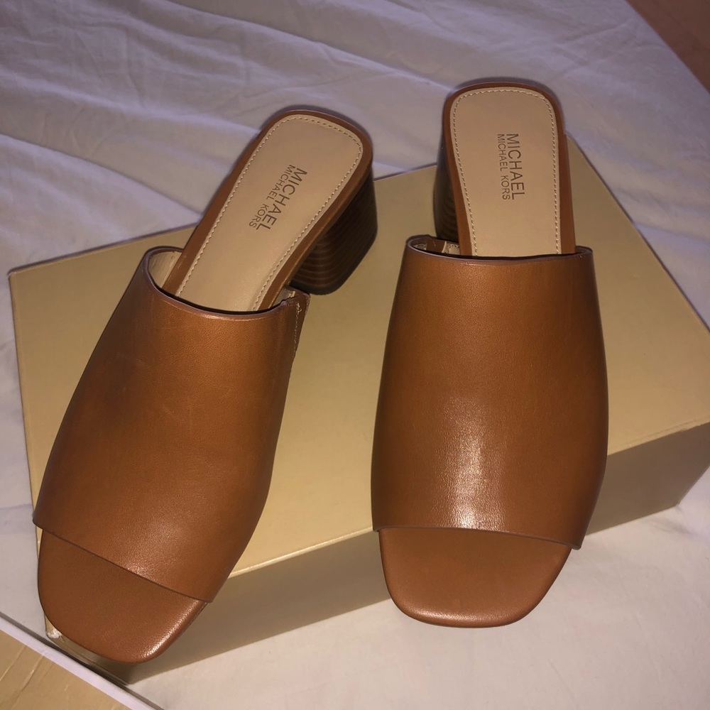 BRAND NEW SLIP ONS